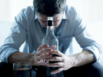 Учёные раскрыли главный секрет алкоголизма — причина оказалась совсем не в слабой воле