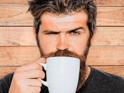 Почему мужчинам нужно немедленно убрать из рациона чай
