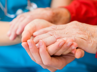 Выяснилось, какие сигналы подает организм незадолго до смерти