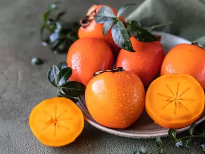 Хурма может быть опасна: кому категорически нельзя