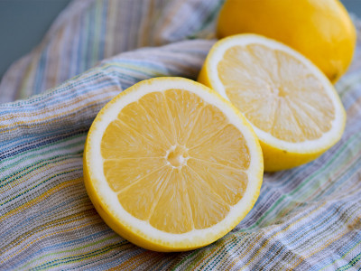 Необычное свойство лимона: вы этого не знали