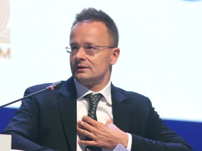 Сийярто съязвил над Зеленским, припомнив старое