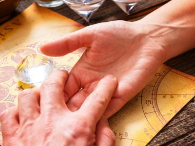 Этот символ на ладони есть только у избранных: вот что означает