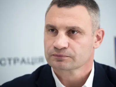 Загоняющий киевлян в подвалы Кличко стал богаче в пять раз