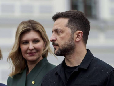Зеленская внезапно заулыбалась, жалуясь на конфликт на Украине