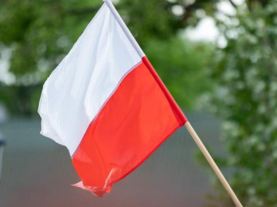 Польский политик Толвиньский отправил гумпомощь бойцам ВС РФ