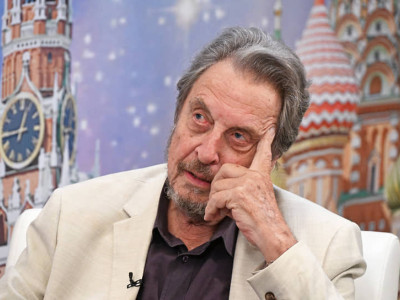 Отец Маска дал неожиданный совет знакомым насчет России