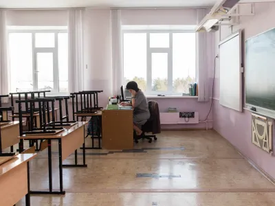 Правила работы с бунтарями, сверхурочные часы и переименование должностей