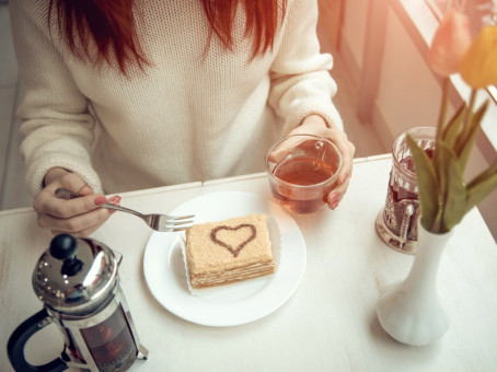 5 вещей, которые нельзя делать сразу после еды