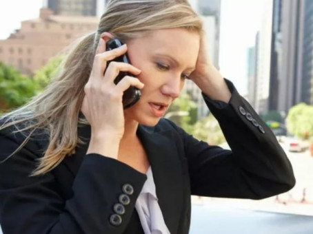 Одна фраза в трубке — и включена прослушка