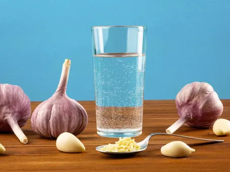Медики подсказали, как правильно есть чеснок