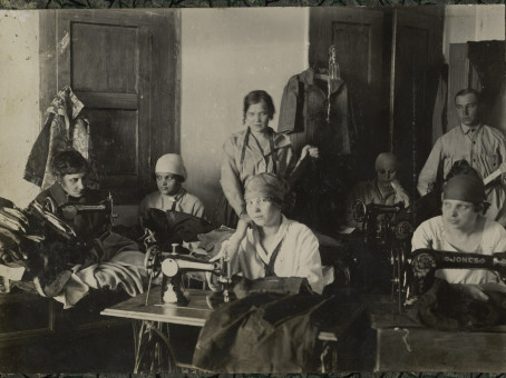 Как женщины выживали в лагерях ГУЛАГа