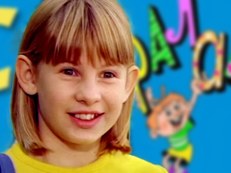 Смешная и ушастaя девочка из «Ералаша» стала роковой кpacoткой