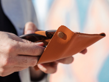 Никогда не носите 3 вещи в кошельке: притягивают нищету