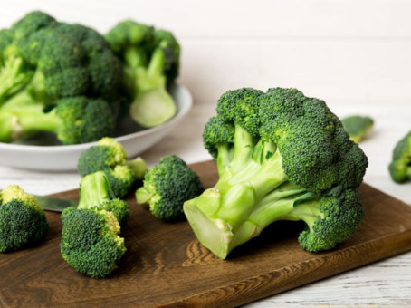 Стало известно, что творят с организмом брокколи