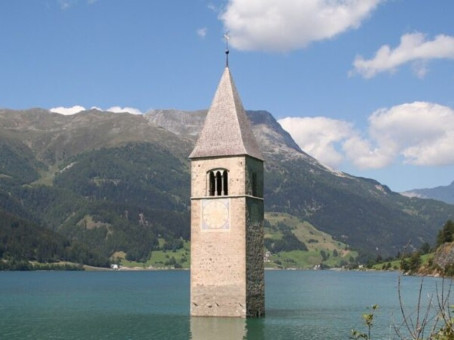 «Всплыла» деревня, затопленная во  Вторую мировую: люди приблизились