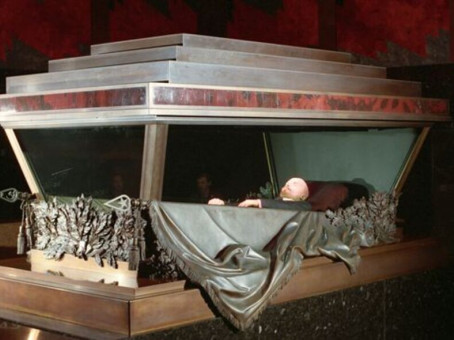 Мумия Ленина ожила на пару секунд: камера подтвердила