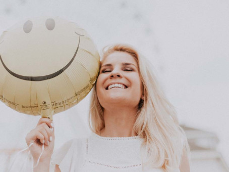 7 женских имен, к которым липнет счастье