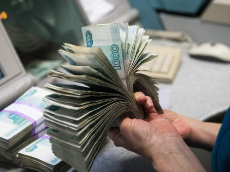 Наличные исчезают: какая судьба ожидает российские купюры