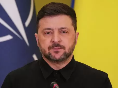 СМИ: Зеленский 24 февраля может объявить о планах провести выборы