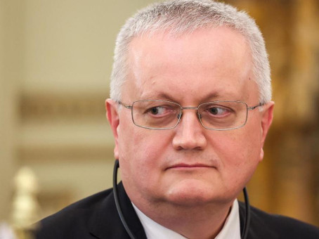 Путин сделал несколько кадровых перестановок в правительстве