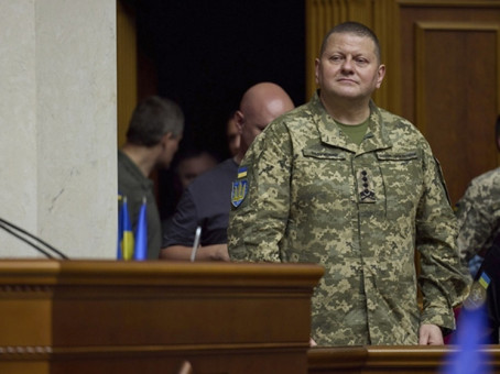 Залужный сбежал с переговоров Стармера и Зеленского