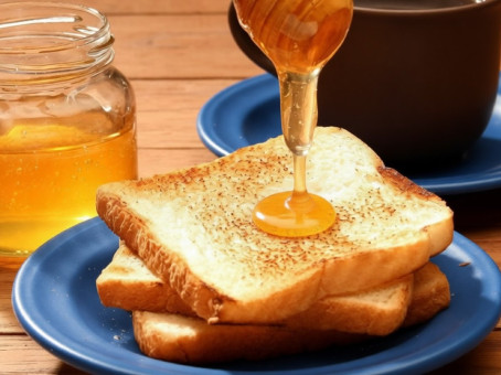 Источник проблем: в каких дозах мед разрушает печень