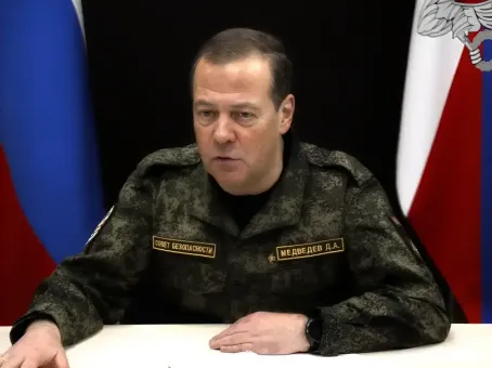 На Украине началась операция по спасению жизни Зеленского?