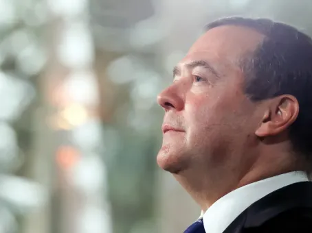 «Это сигнал»: в Германии занервничали из-за слов Медведева