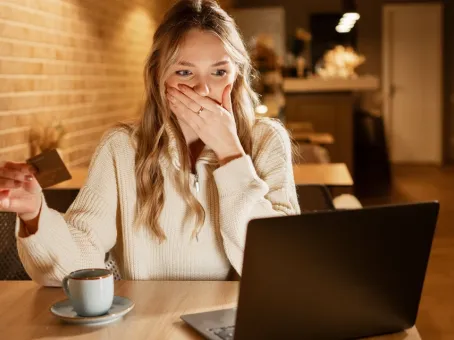 Топ-5 уловок мошенников в честь Пасхи: будьте начеку