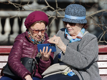 Почему 40 лет стажа дают пенсию всего 10–15 тысяч рублей