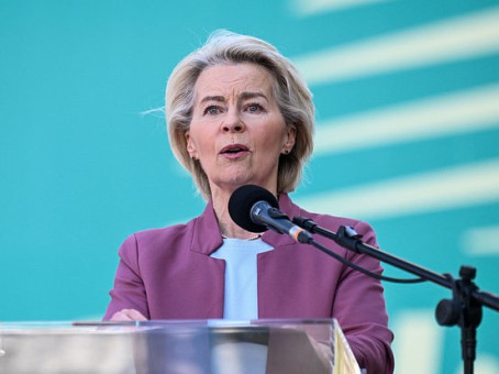 Фон дер Ляйен ответила на жесткий ультиматум блока Мерца
