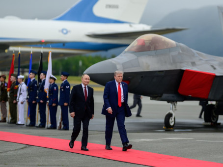 Кремль сделал неожиданный ход после разговора Путина с Трампом
