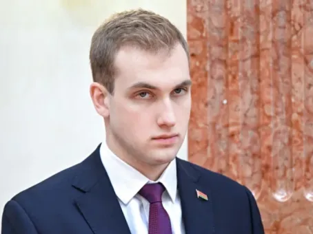Сеть гудит из-за внешнего вида 21-летнего сына Лукашенко