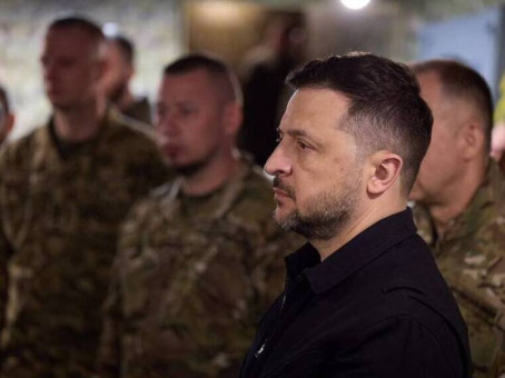 Катастрофа на Банковой: как Зеленскому аукнется арест Ермака