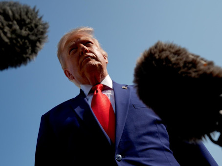 "Адский денек". Планы Трампа на сегодняшний день поразили журналиста