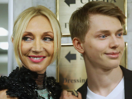 Орбакайте показала, что стало с покинувшим РФ Дени Байсаровым