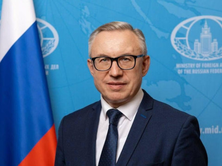 Объектом сдерживания в Европе должна быть НАТО, заявил посол