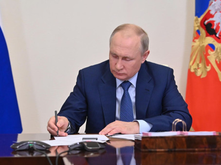 Путин подписал закон о правилах оснащения транспорта тахографами