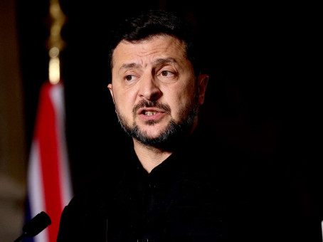 Закон о святынях: Зеленский назначает новых богов Украины
