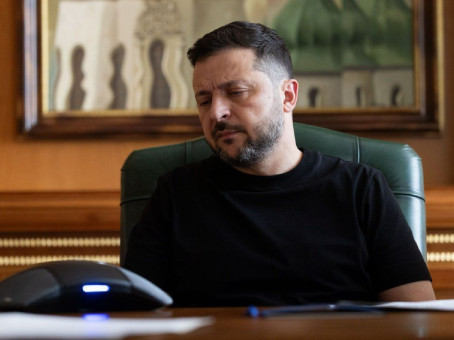 Медведев заявил о «диком страхе» Зеленского | Радио 1