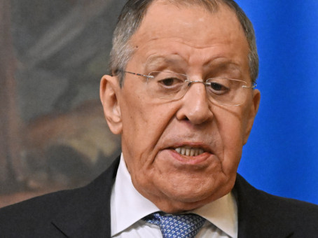 Лавров: Россия избавилась от тех, кто считает СВО «чужой войной»