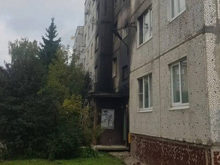 Два жилых дома и завод повреждены в Подмосковье в результате ночной атаки БПЛА