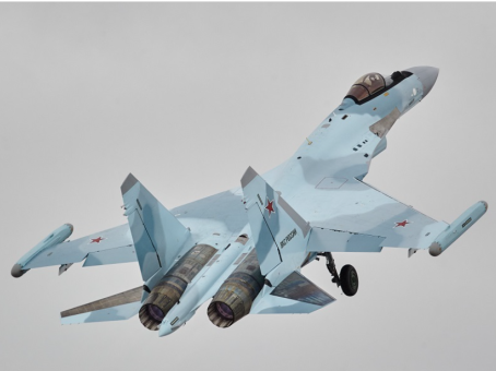 Стало известно о судьбе пилотов столкнувшихся Су-35С