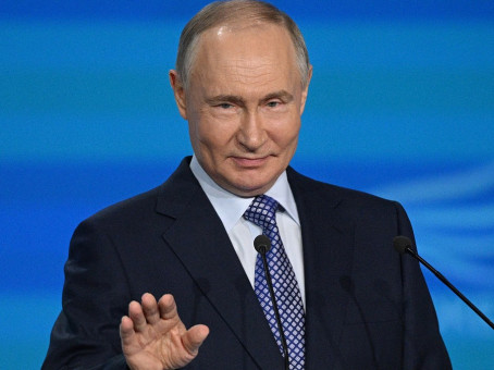 Путин рассказал, кем будут работать его внуки