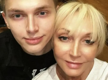 Воюющий на СВО сын Орбакайте представит свои картины на выставке в Москве