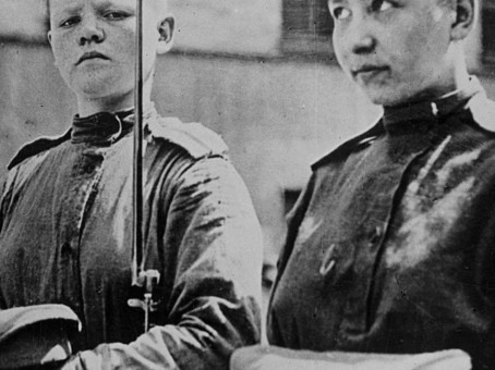 «Наша цель — спасти Россию» Русские женщины собрали батальон смерти, и он вошел в историю. Каким его увидела журналистка из США?