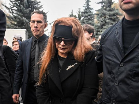 Вдова Кашпировского захотела отобрать дом в США у его сына