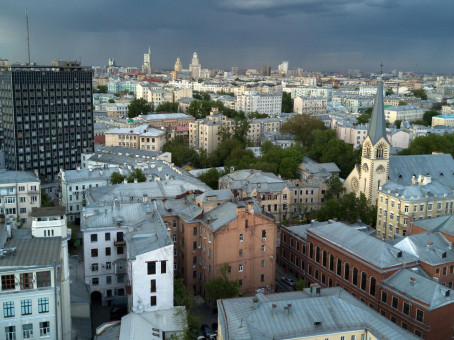 Менее 10 тысяч квартир в Москве сдают по зарегистрированным договорам