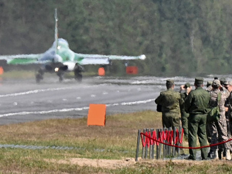 Российский Як-130М встроили в единую боевую сеть
